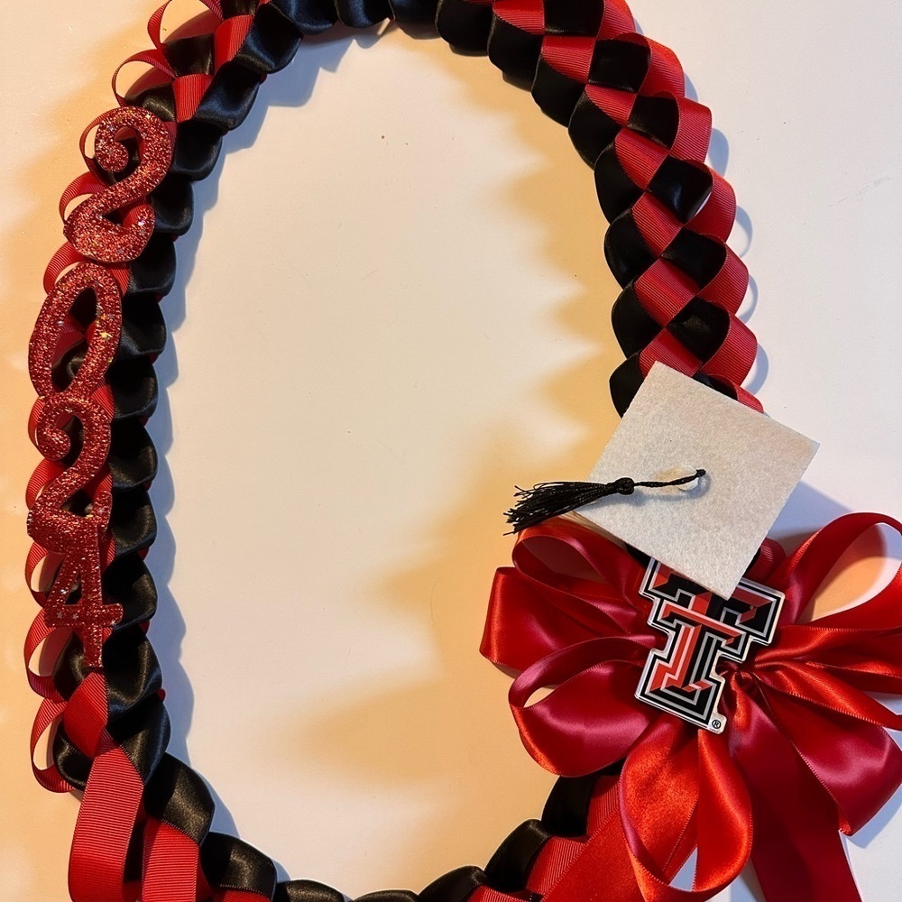 Class of 2024 Graduation Lei Custom Graduation Lei, Birthday Lei,